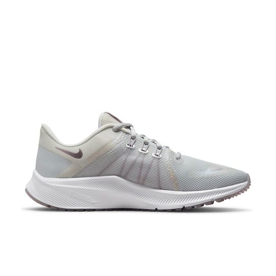 (WMNS) Nike Quest 4 Premium 'Photon Dust Metallic Lustre' DA8723-011