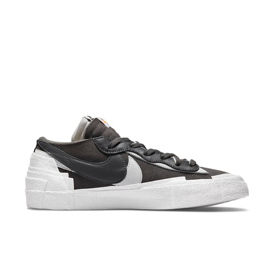 Nike sacai x Blazer Low 'Iron Grey' DD1877-002