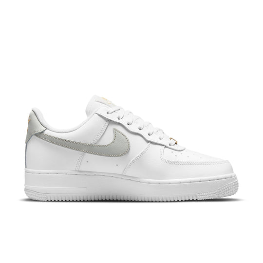 (WMNS) Nike Air Force 1 'White Light Silver' CZ0270-106