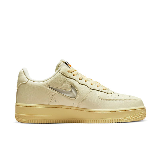 (WMNS) Nike Air Force 1 '07 LX 'Coconut Milk' DO9456-100