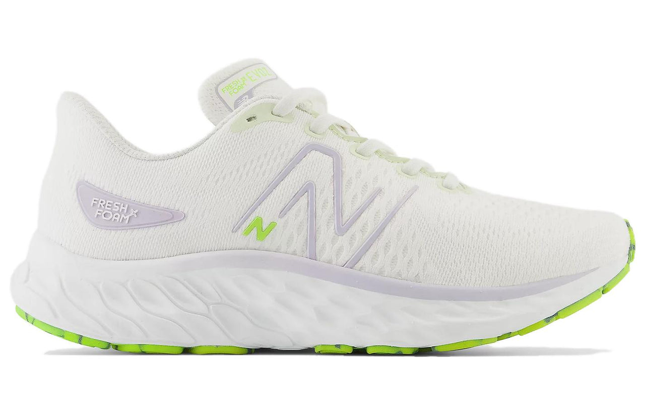 (WMNS) New Balance Fresh Foam x Evoz v3 Shoes 'White Green' WEVOZCS3