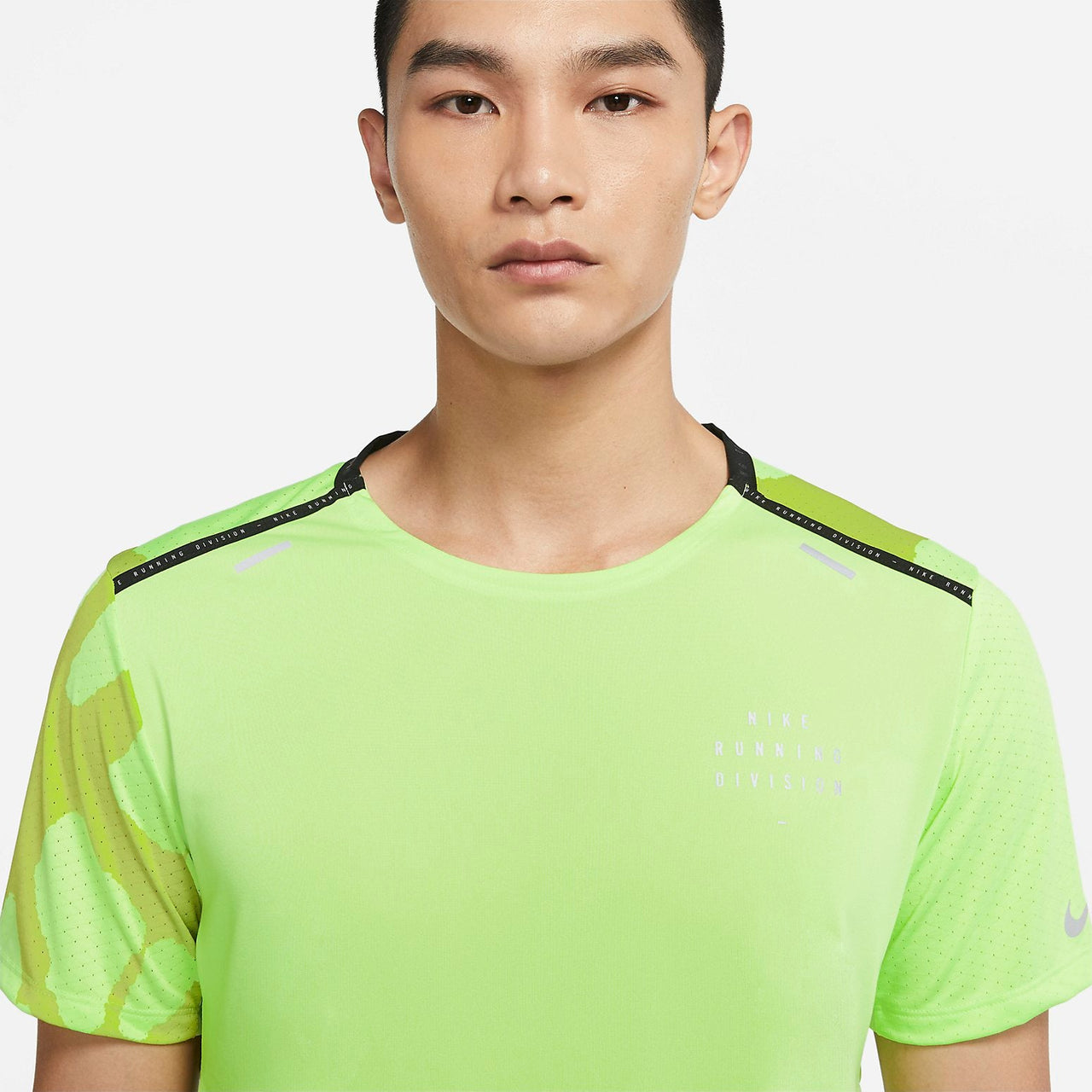 Nike Dri-fit Run Division Rise 365 Quick Dry Running Top 'Green' DQ4758-358