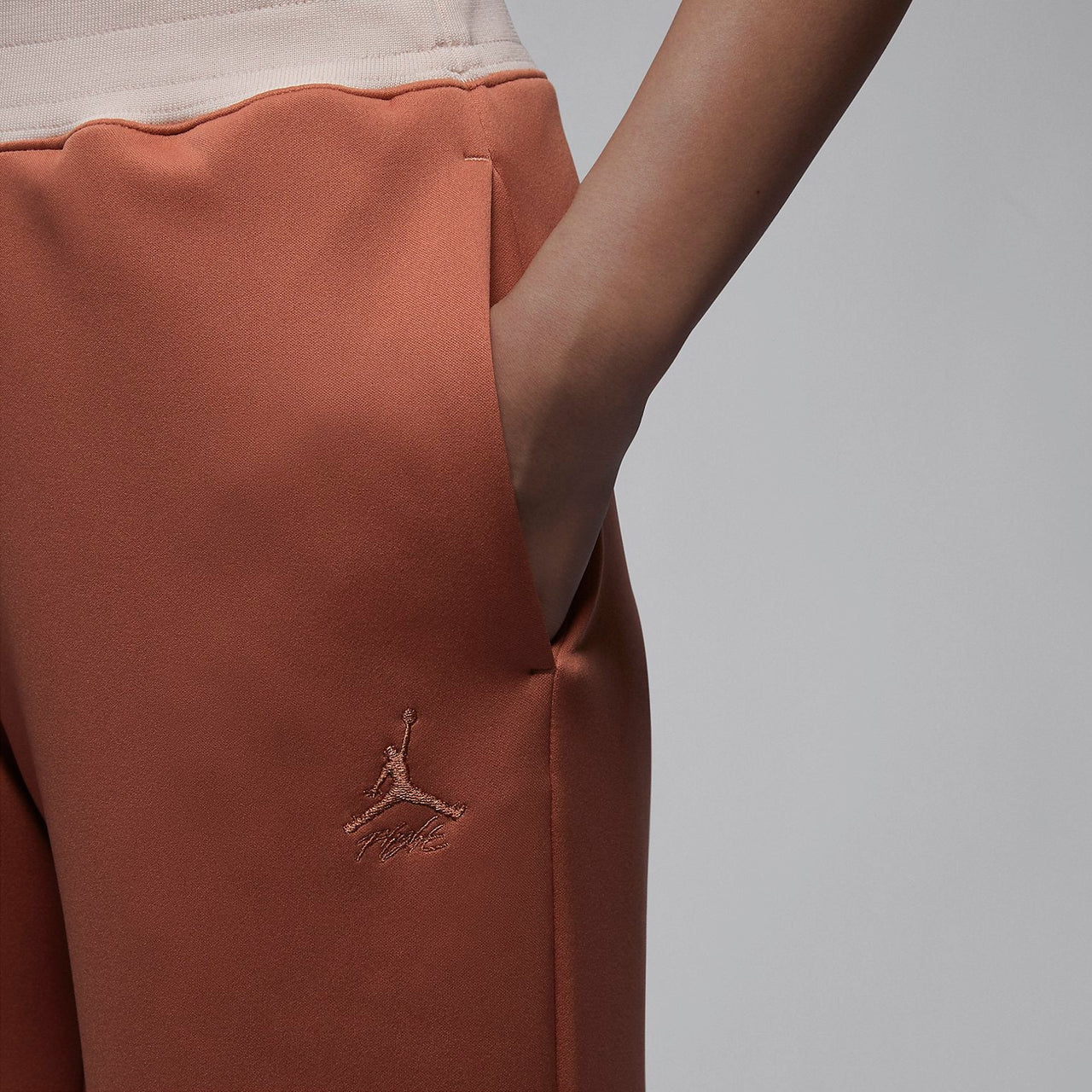(WMNS) Air Jordan (Her)itage Suit Pants 'Sky J Orange' FB5120-810