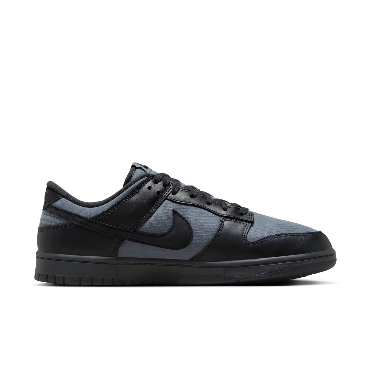 Nike Dunk Low 'Off Noir Smoke Grey' FZ3052-001