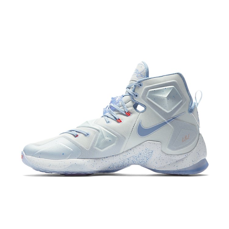 Nike LeBron 13 'Christmas' 816278-144