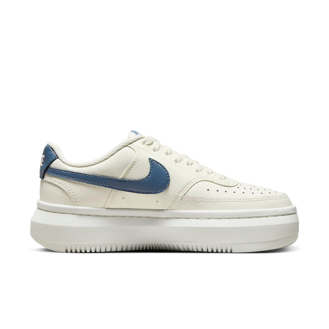 (WMNS) Nike Court Vision Alta 'Sail Diffused Blue' DM0113-102