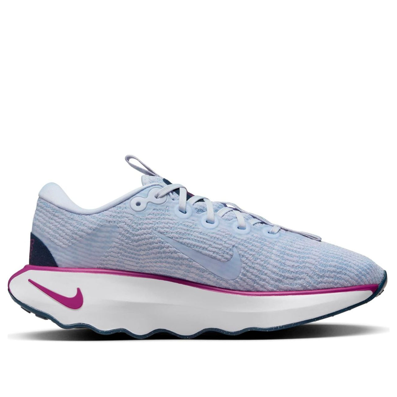 (WMNS) Nike Motiva 'Football Grey Hot Fuchsia Navy' DV1238-008