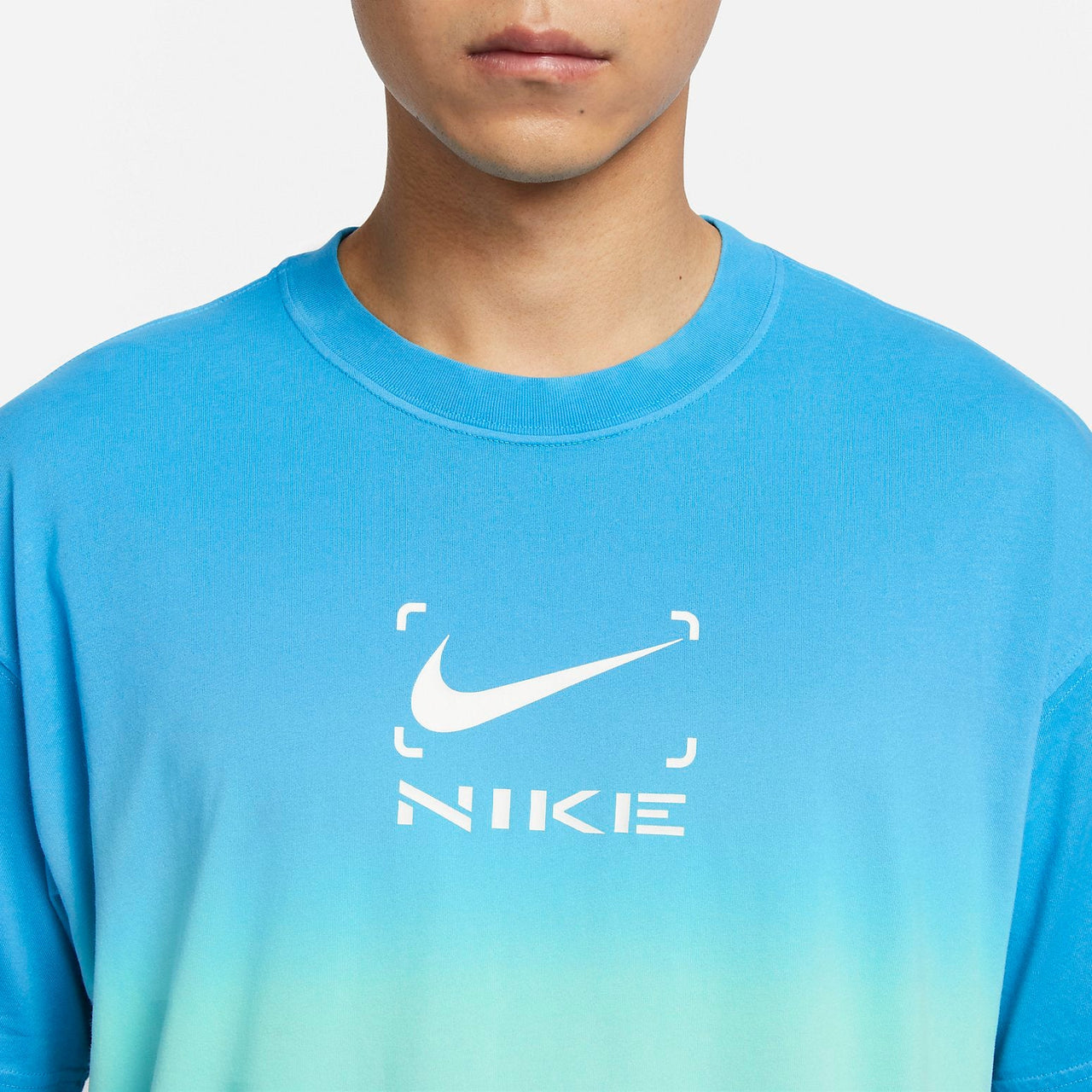 Nike Just Do It DRI-FIT Gradient Rendering T-Shirt 'Blue Green White' FN0320-134