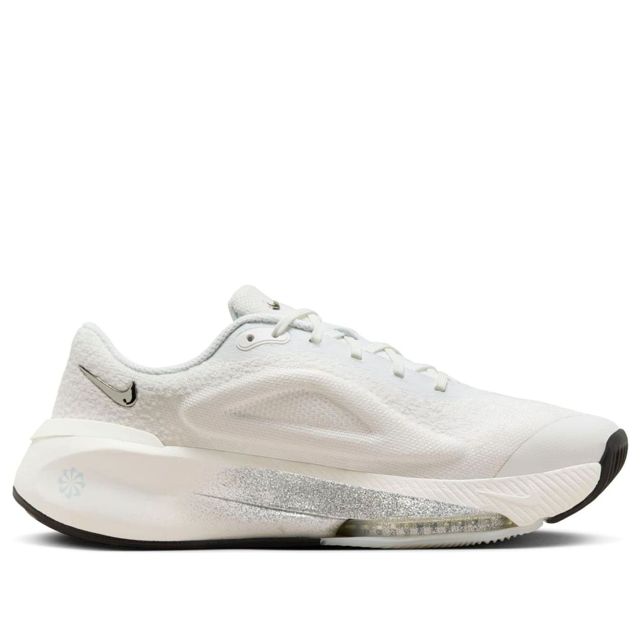 (WMNS) Nike Versair Premium 'Summit White Metallic Silver' FQ7213-101