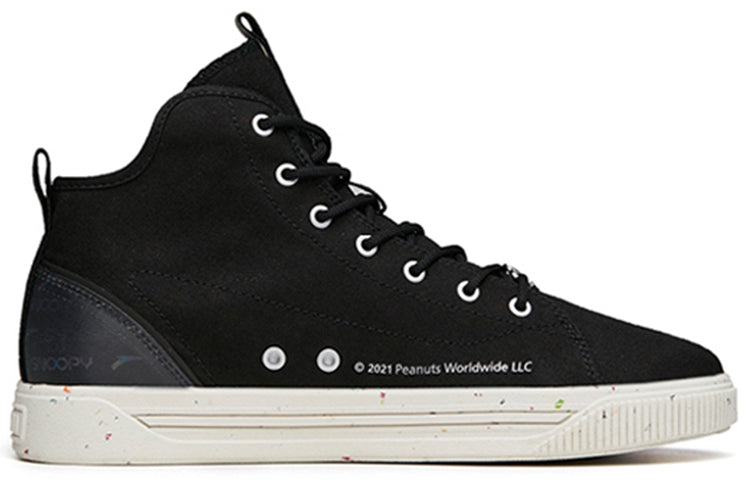ANTA x Snoopy Skateboarding Series Sneakers 'Black White' 912138601-1