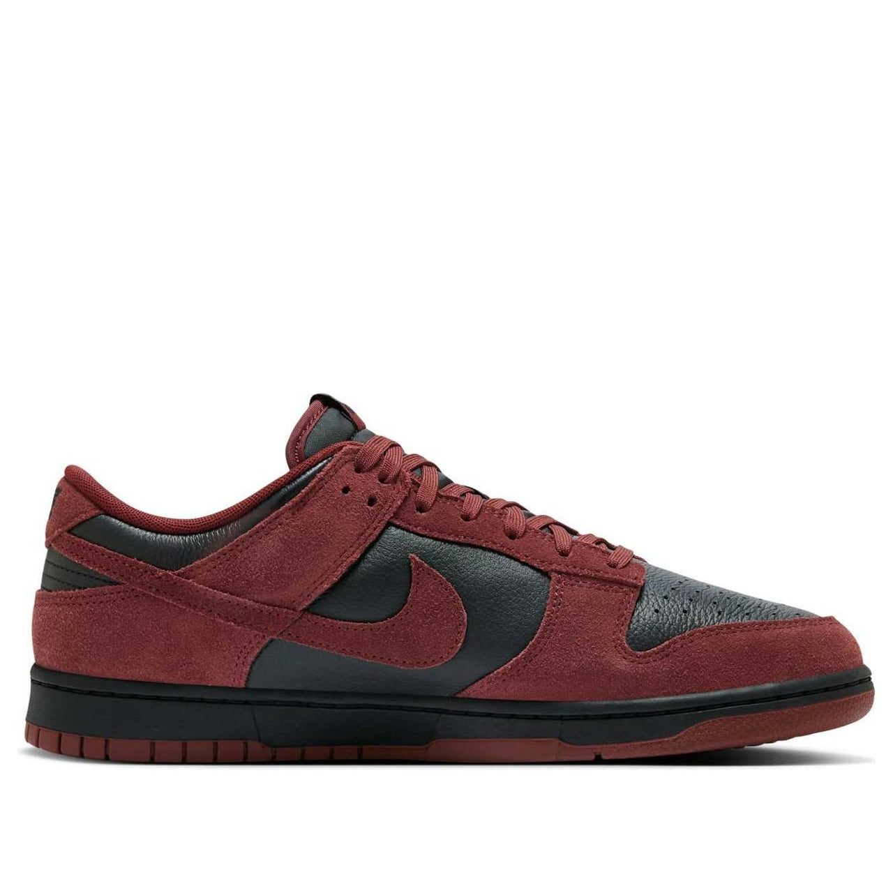 Nike Dunk Low Retro SE 'Black Dark Team Red' FQ8249-002