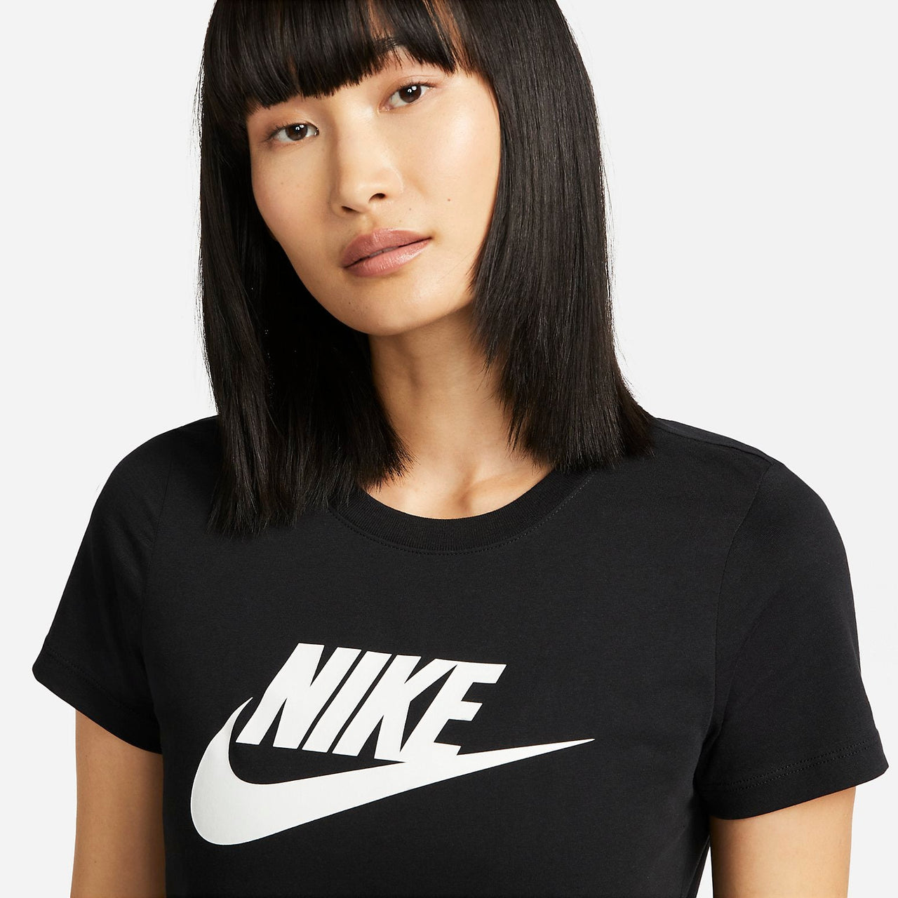 (WMNS) Nike Sportswear Essentials Logo T-Shirt 'Black' DV6095-010