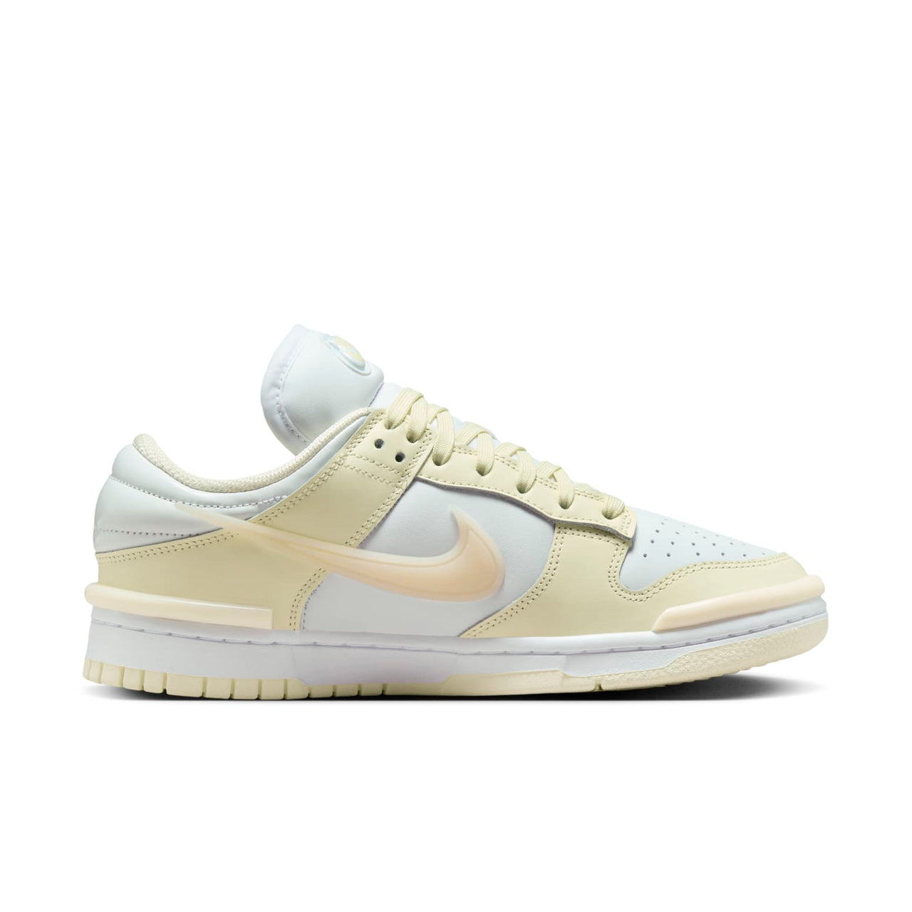 (WMNS) Nike Dunk Low Twist 'Coconut Milk Guava Ice' DZ2794-104