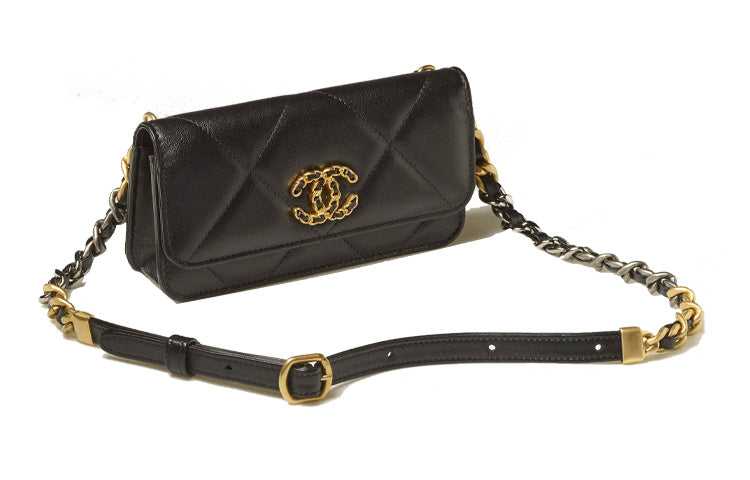 CHANEL 19Bag Sheepskin Fanny Pack Shoulder Bag Cell Phone Pouch Shoulder Bag Crossbody Bag Regular Women's Black