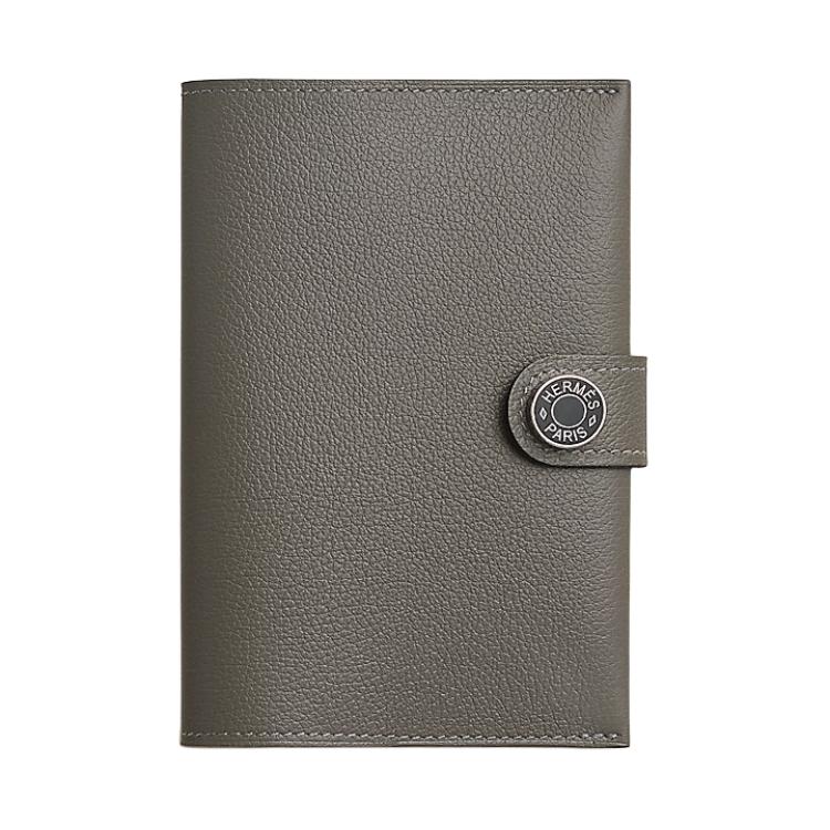 HERMES R.M.S Evercolor Calfskin Passport Holder Men Rain Cloud Gray