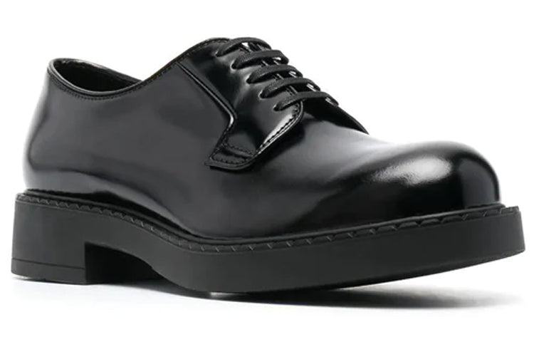 PRADA Men's Casual Shoes Men Low-Top Black