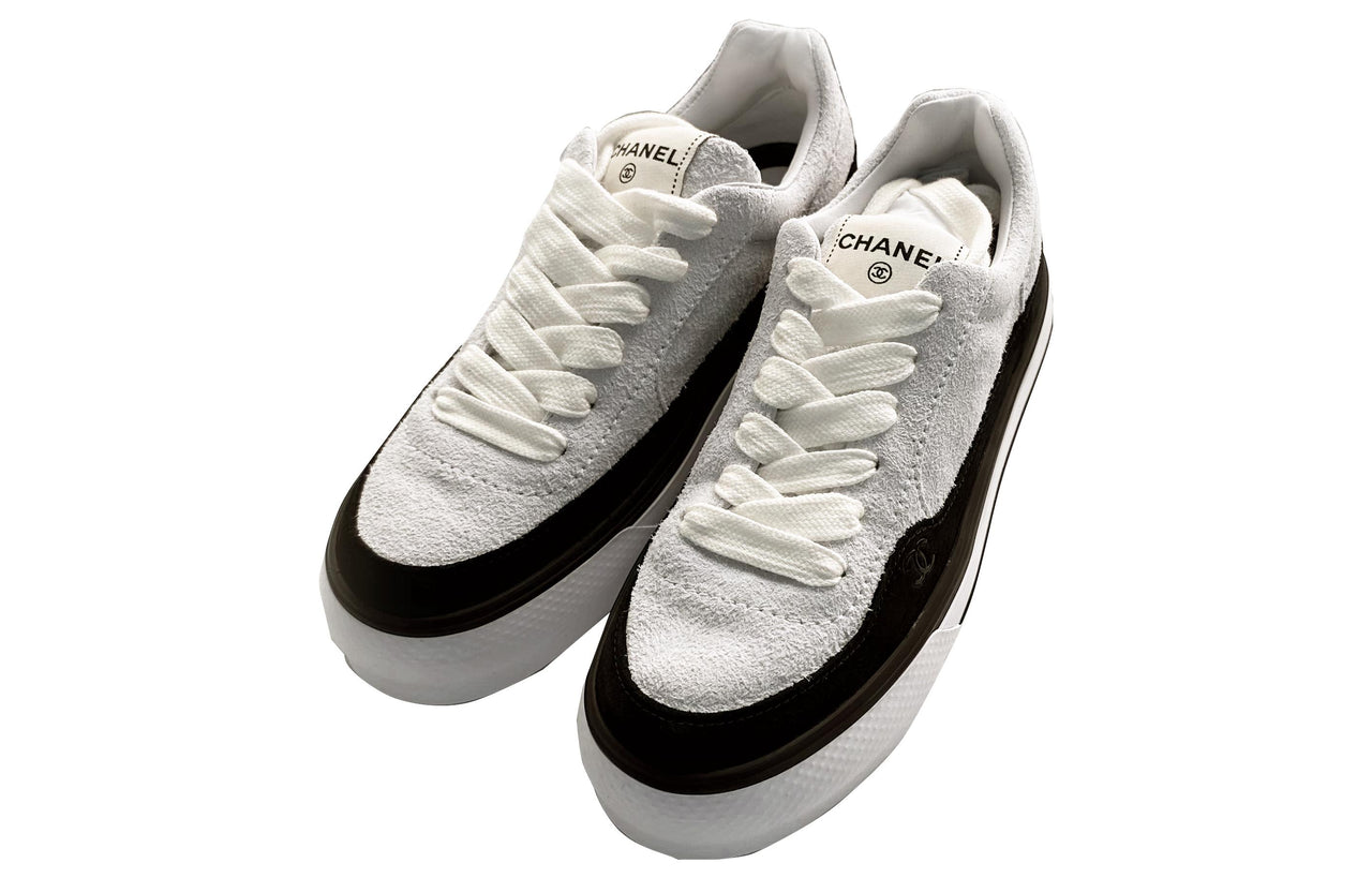 CHANEL Abrasion Resistant Low Top Skateboard Shoes Women's Gray Black