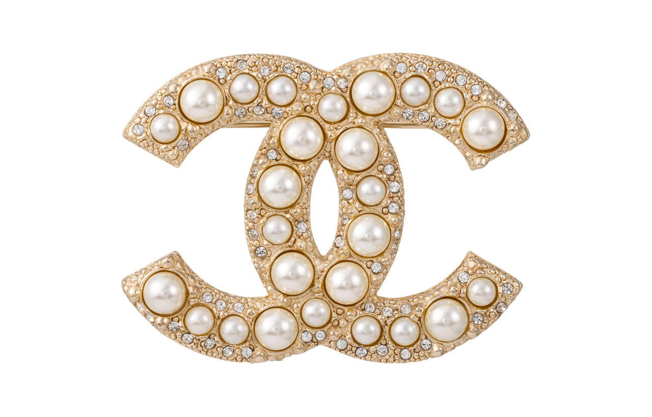 CHANEL 2024 Cc Pearl Brooch