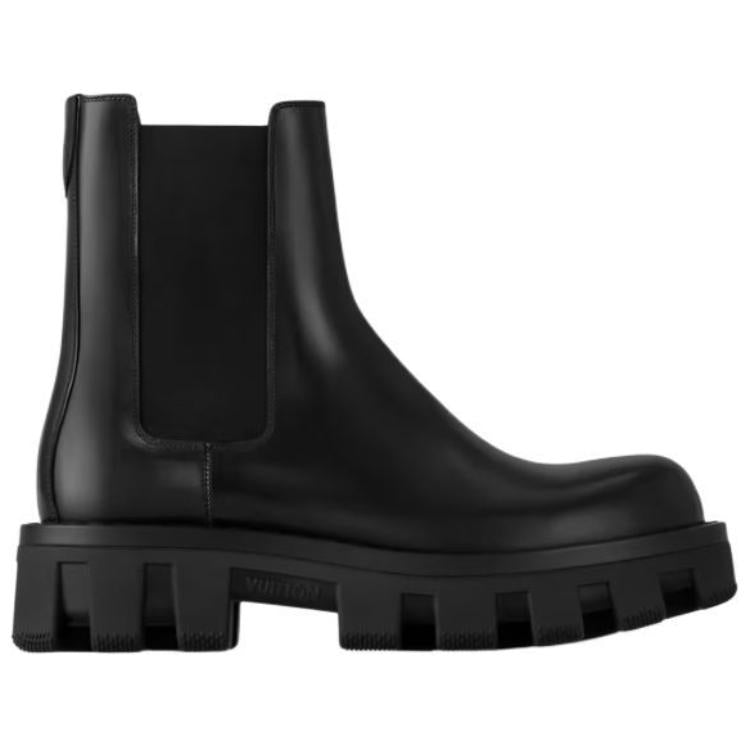 LOUIS VUITTON Short Chelsea Boots Men's Black