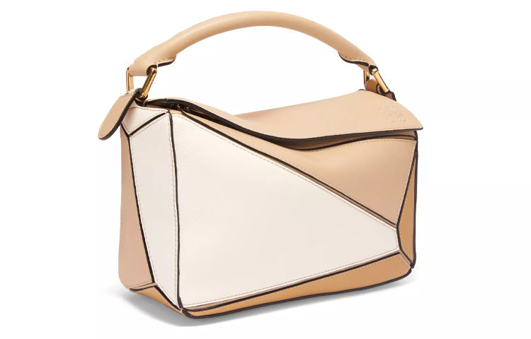 LOEWE Puzzle Cow Leather Puzzle Bag, Handbag, Shoulder Bag, Crossbody Bag Trumpets Women's Gray Beige/Soft White
