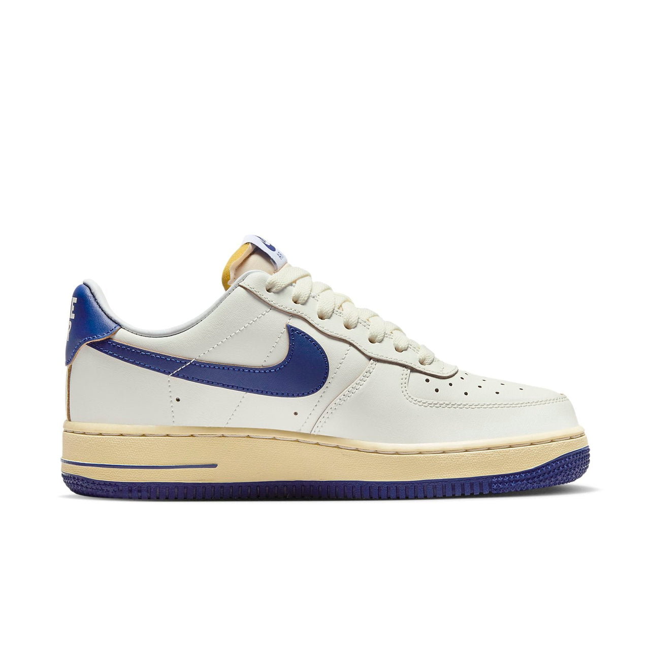 (WMNS) Nike Air Force 1 '07 'Sail Pale Vanilla' FQ8103-133