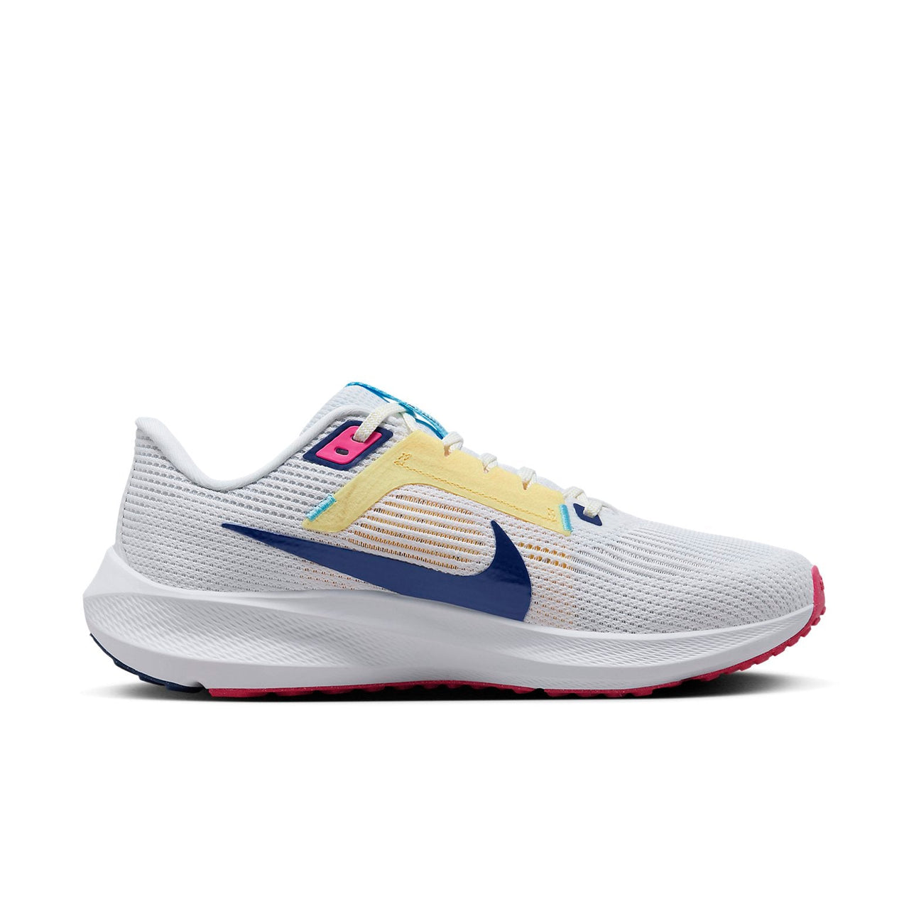 (WMNS) Nike Pegasus 40 'White Deep Royal Blue' DV3854-105