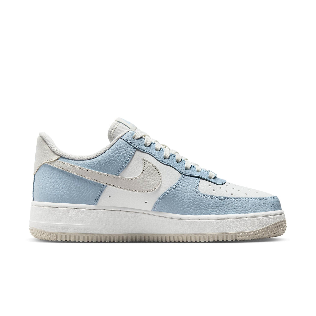(WMNS) Nike Air Force 1 Low 'Baby Blue' HF0022-400