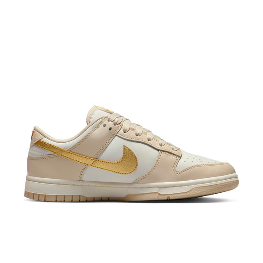 (WMNS) Nike Dunk Low 'Gold Swoosh' DX5930-001