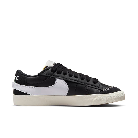 (WMNS) Nike Blazer Low 77 Jumbo 'Black Sail White' FD9858-001