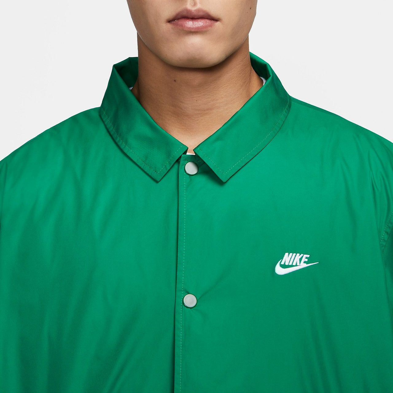 Nike Club Coach Jacket 'Green' FN3317-365