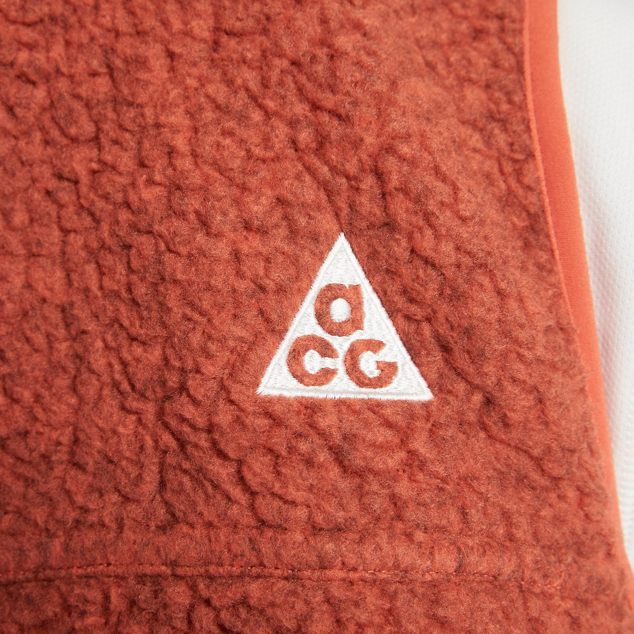 (WMNS) Nike ACG Arctic Wolf Vest 'Orange' FN1925-809