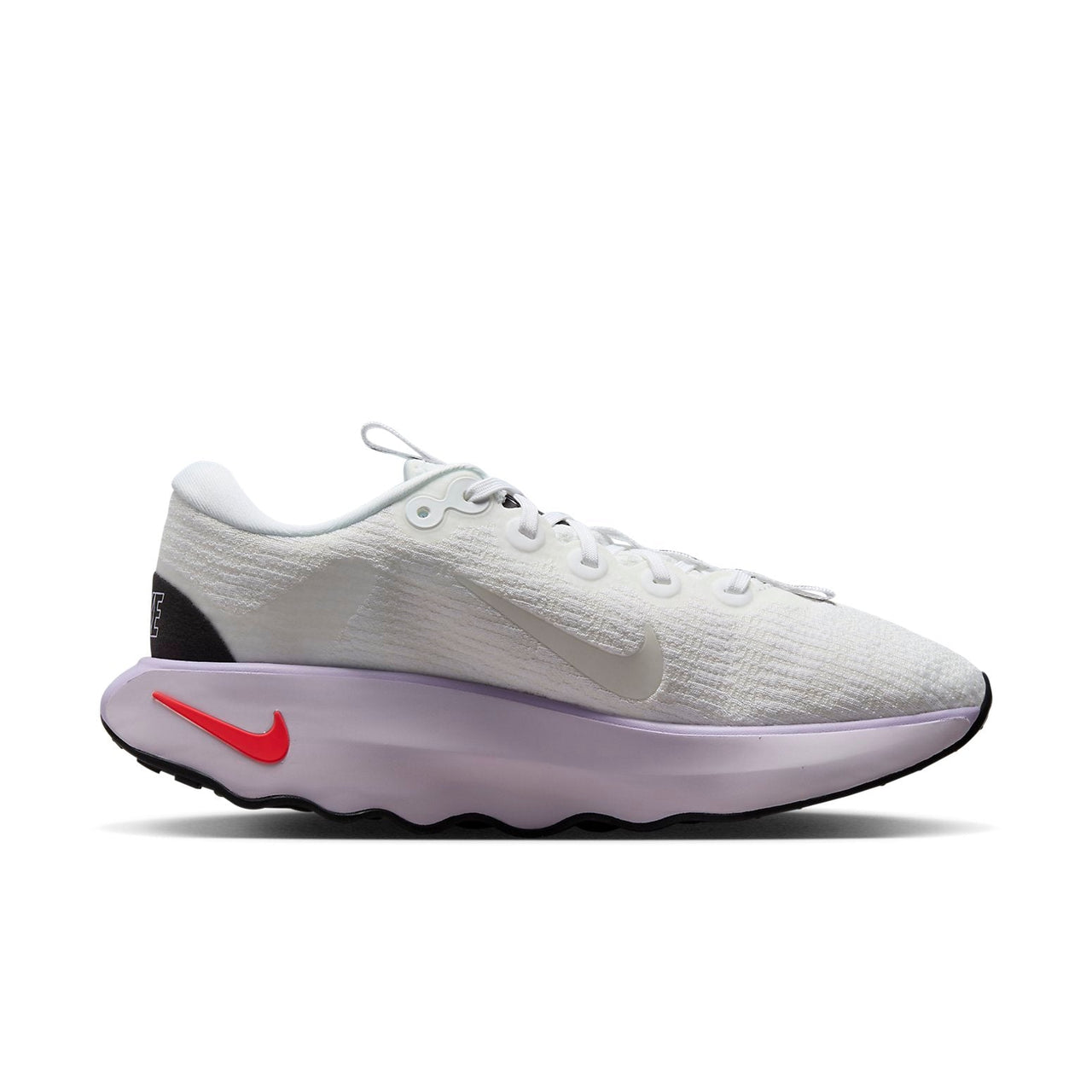 (WMNS) Nike Motiva 'White Lilac Bloom' DV1238-101