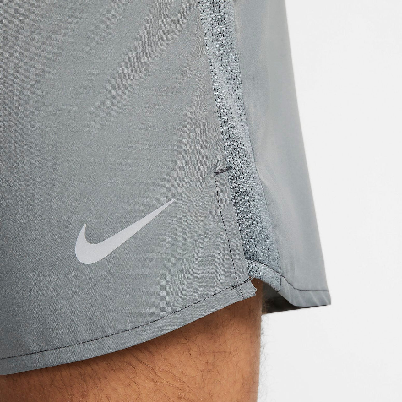Nike Dri-FIT Challenger Shorts 'smoke gray' DV9345-084