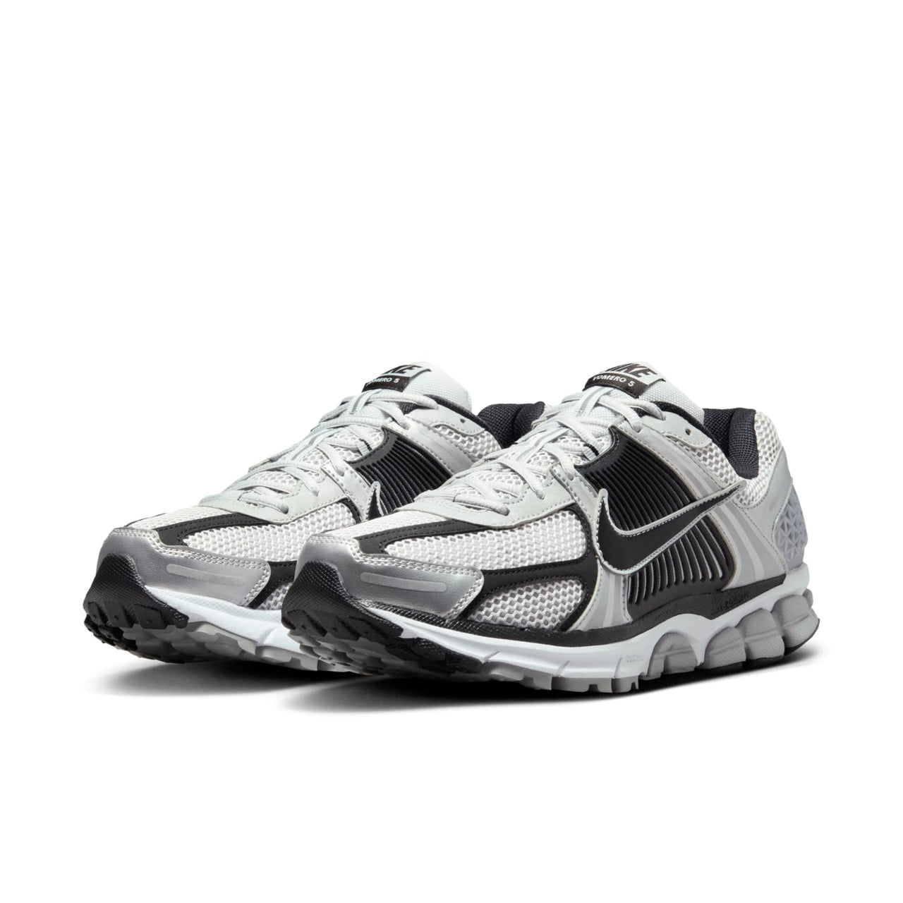 Nike Zoom Vomero 5 'Metallic Silver Black'  FJ4151-004