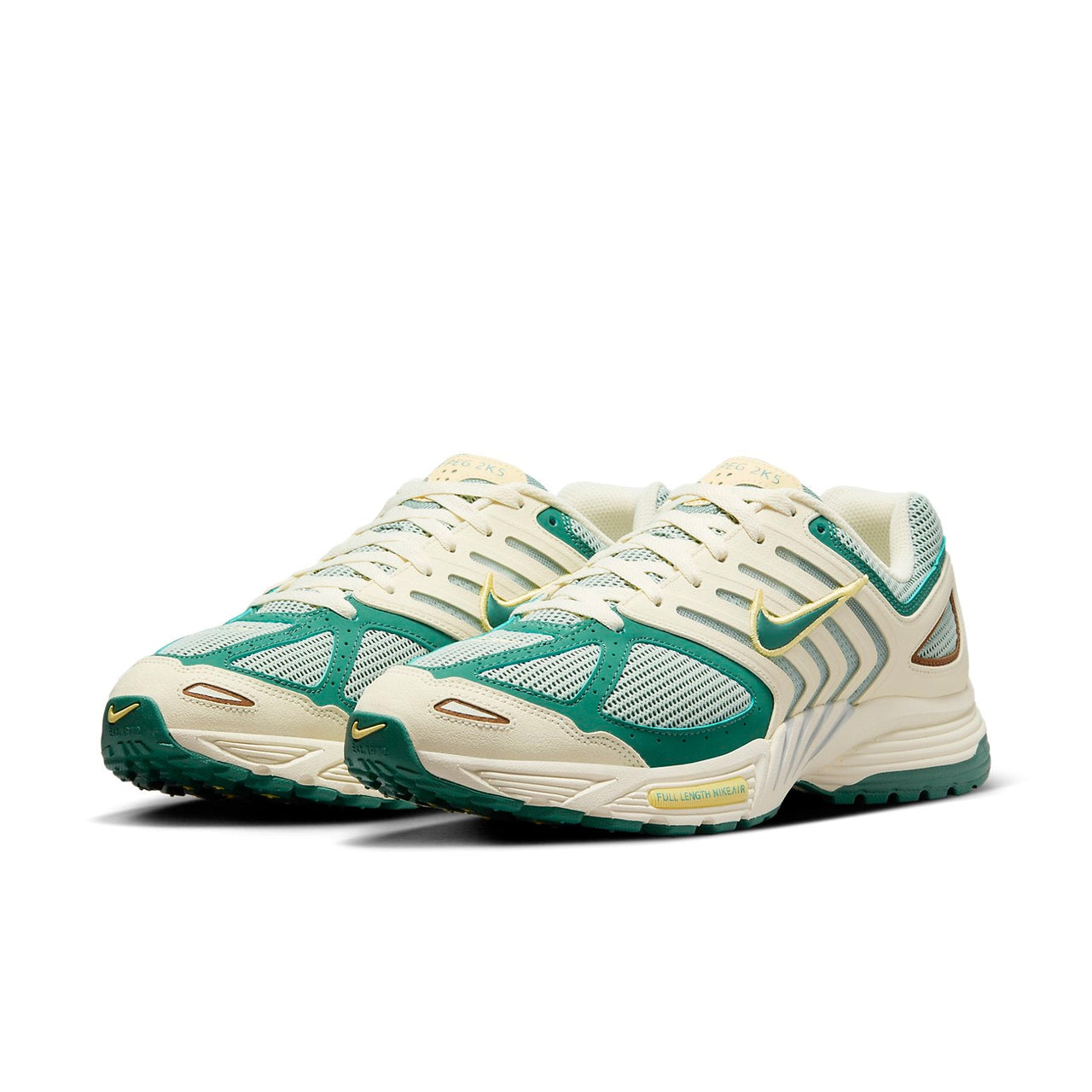Nike Air Zoom Pegasus 2005 'Coconut Milk Bicoastal' FZ2590-100