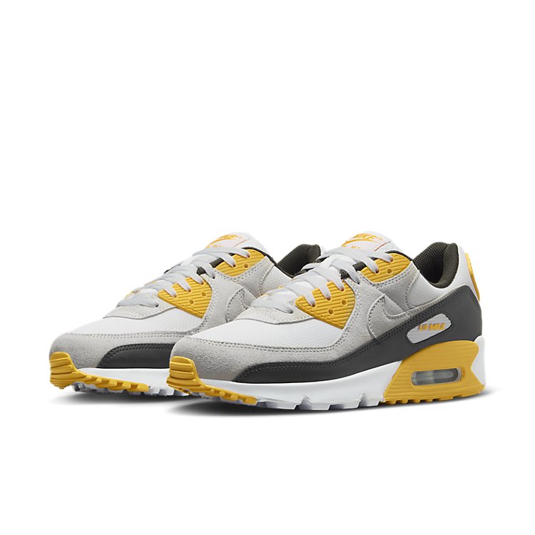 Nike Air Max 90 'University Gold' DM0029-103