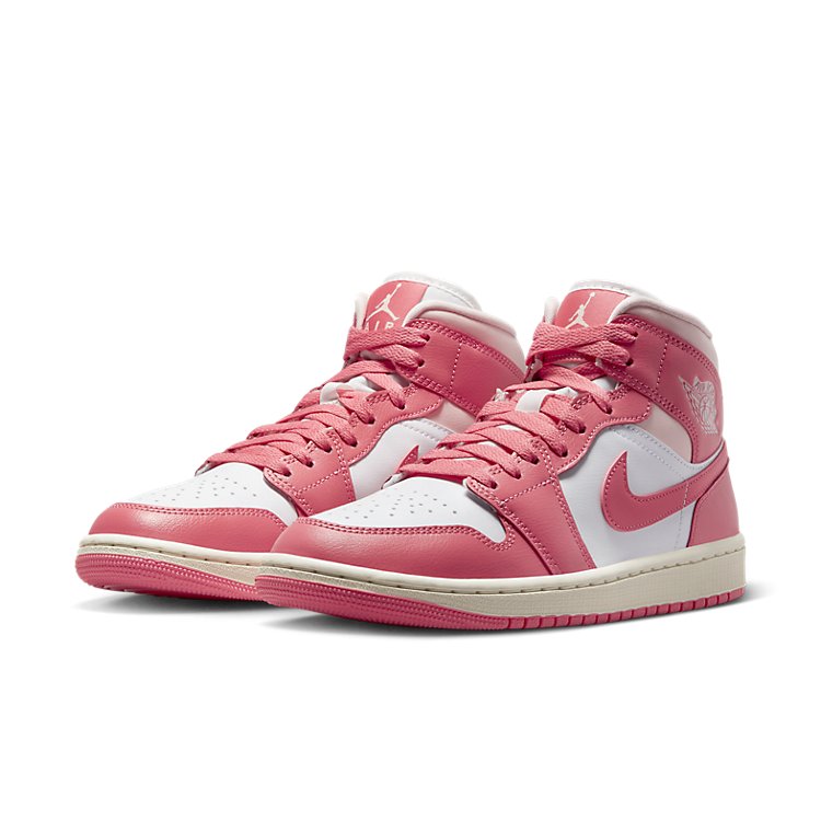 (WMNS) Air Jordan 1 Mid 'Strawberries and Cream' BQ6472-186