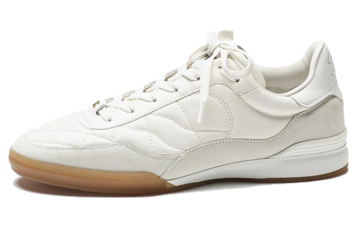 CHANEL Low Top Casual Shoes Women's White
