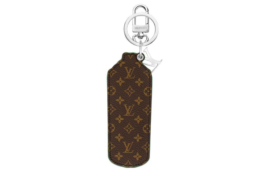 LOUIS VUITTON Lv Paint Illustre Bag Charm Keyholder