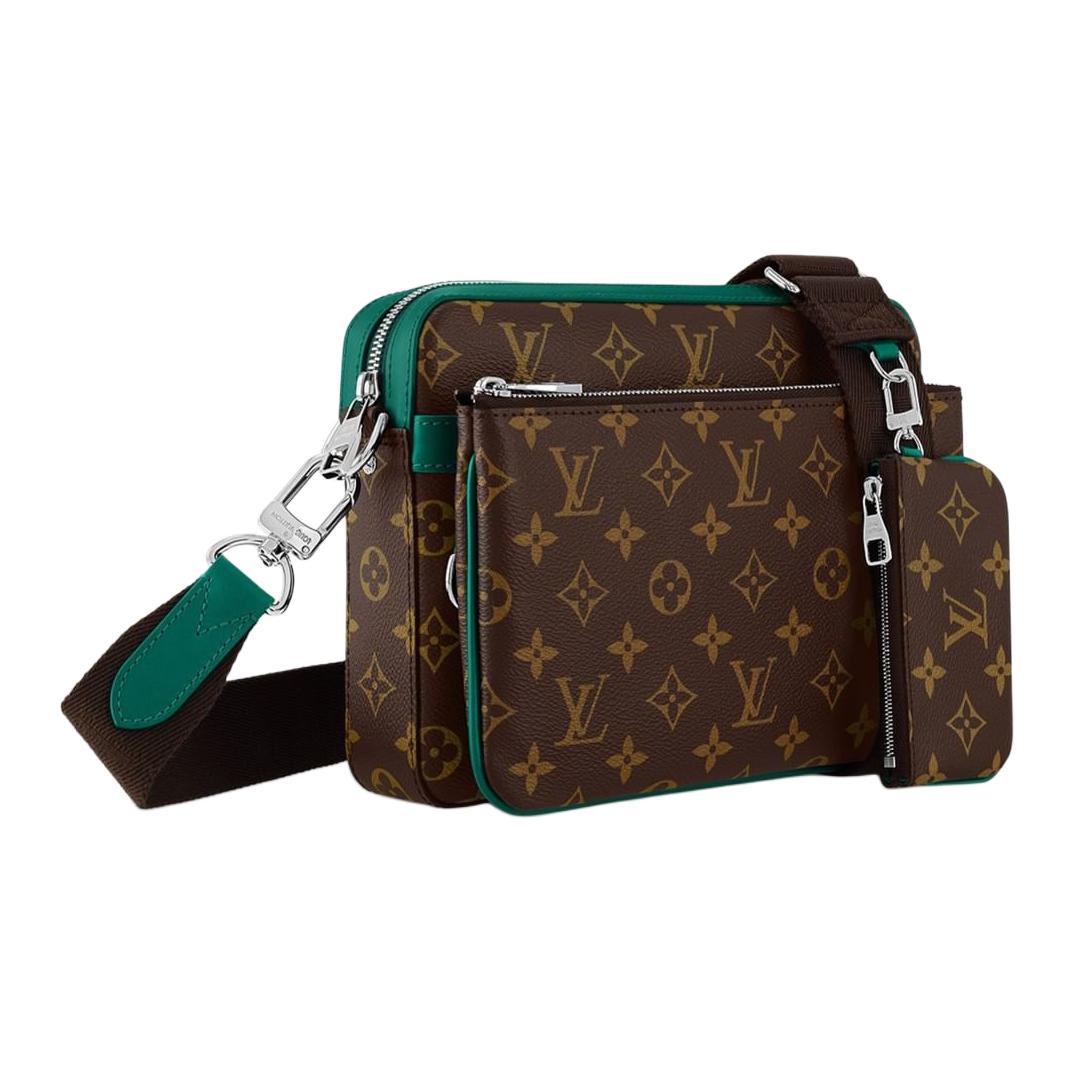LOUIS VUITTON Trio Messenger