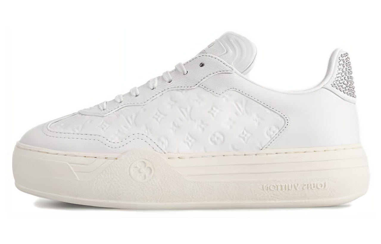 LOUIS VUITTON Low-Top Skateboard Shoes Women's White