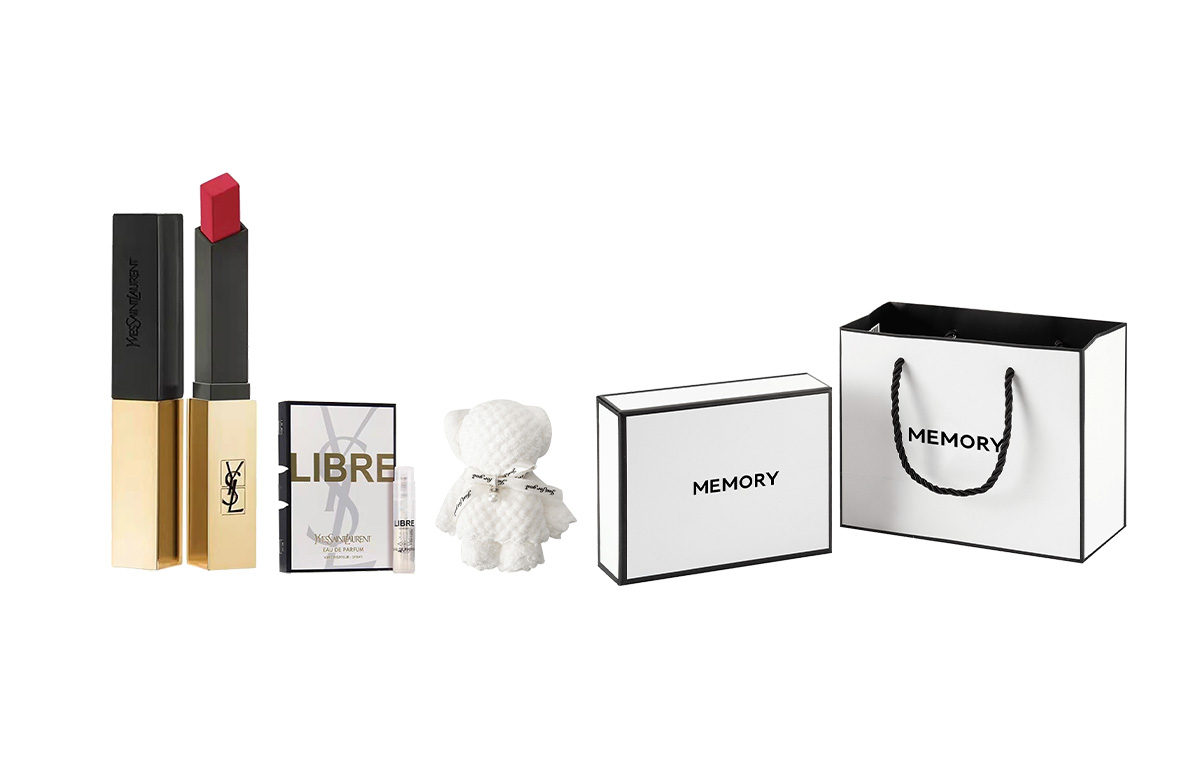 SAINT LAURENT Small Gold Bar With Black Stripes Lipsticks Velour Natural Long-Lasting Complexion Hydrating