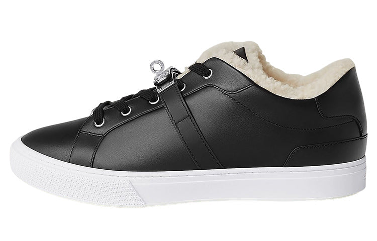 HERMES Low Top Stylish Skateboarding Shoes Men's Black