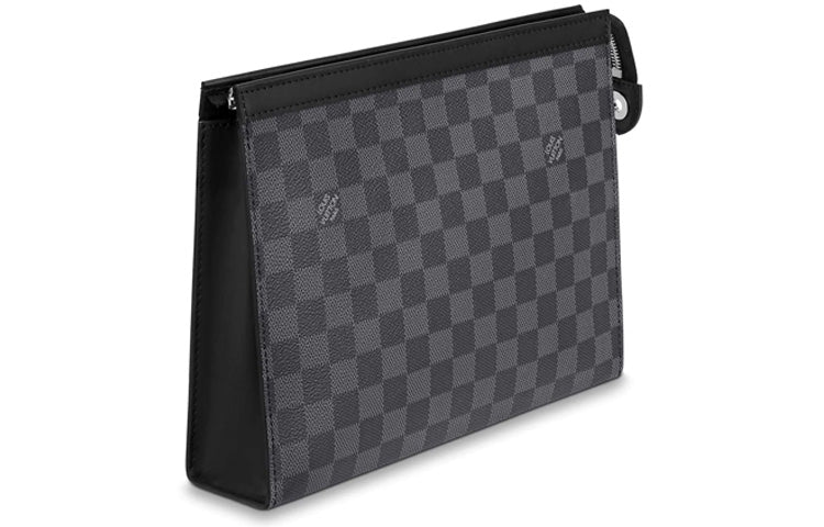LOUIS VUITTON Pochette Voyage Mm