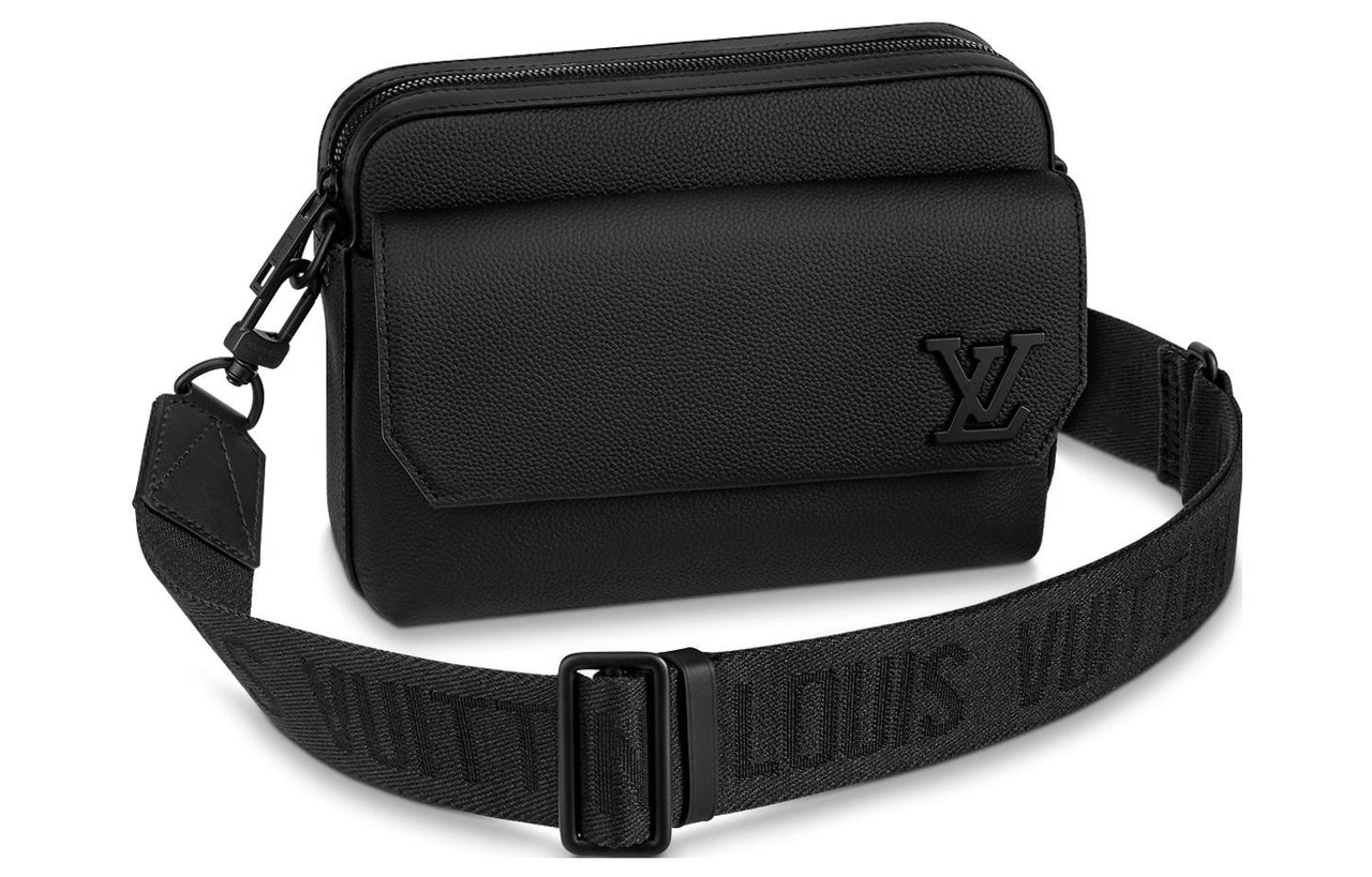 LOUIS VUITTON M24750 Fastline Messenger