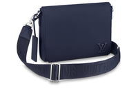 LOUIS VUITTON Takeoff Messenger