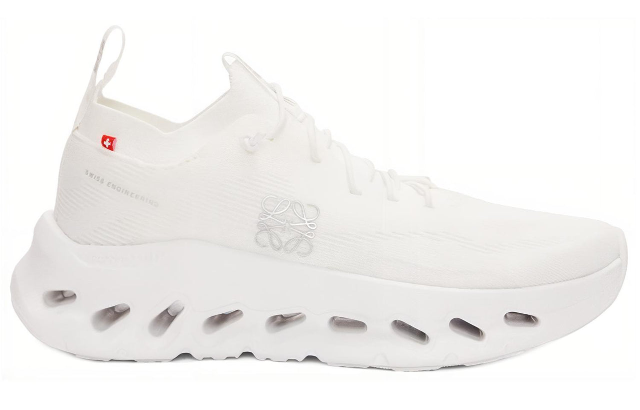 ON LOEWE X Women's Cloudtilt 'All White'