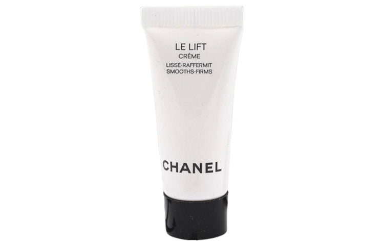 CHANEL Travel Kits / Sample Kits Unisex
