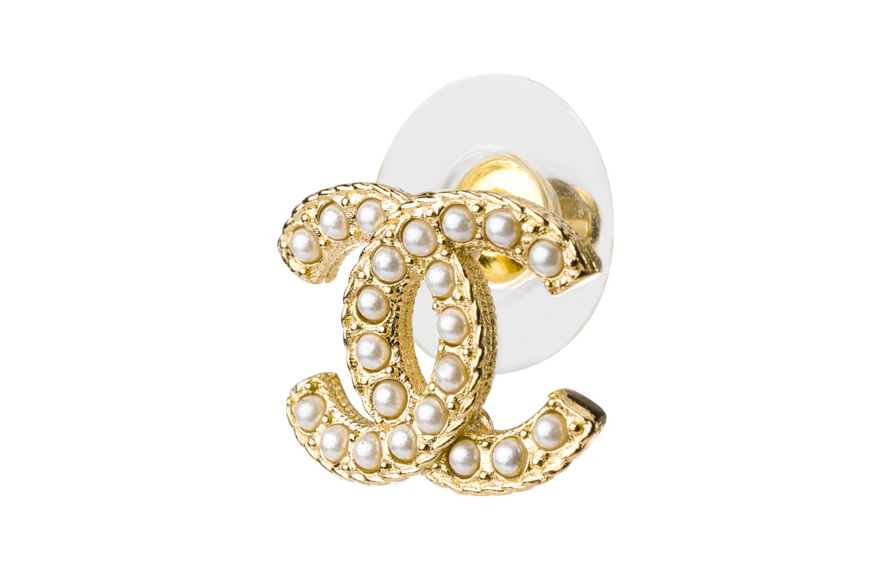 CHANEL Stud Earrings Unisex Gold