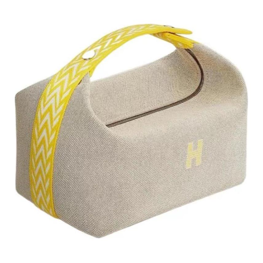 HERMES Bride a Brac Fabric Storage Bags Toiletry Bags Small Size Unisex Lemon